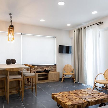 Konstantino'S Corfu Marina View Apartment Контокалі Екстер'єр фото